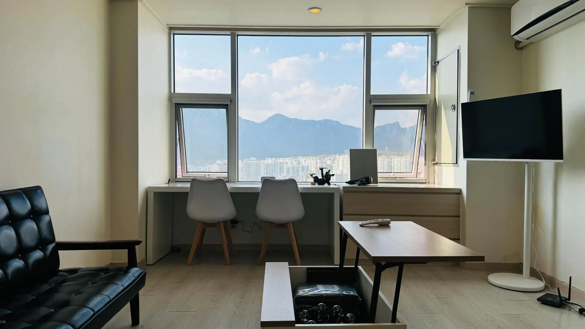 Ssangmun Bukhansan, Dobongsan Mountain And Find Comfort Anywhere You Go Seoul Apartment